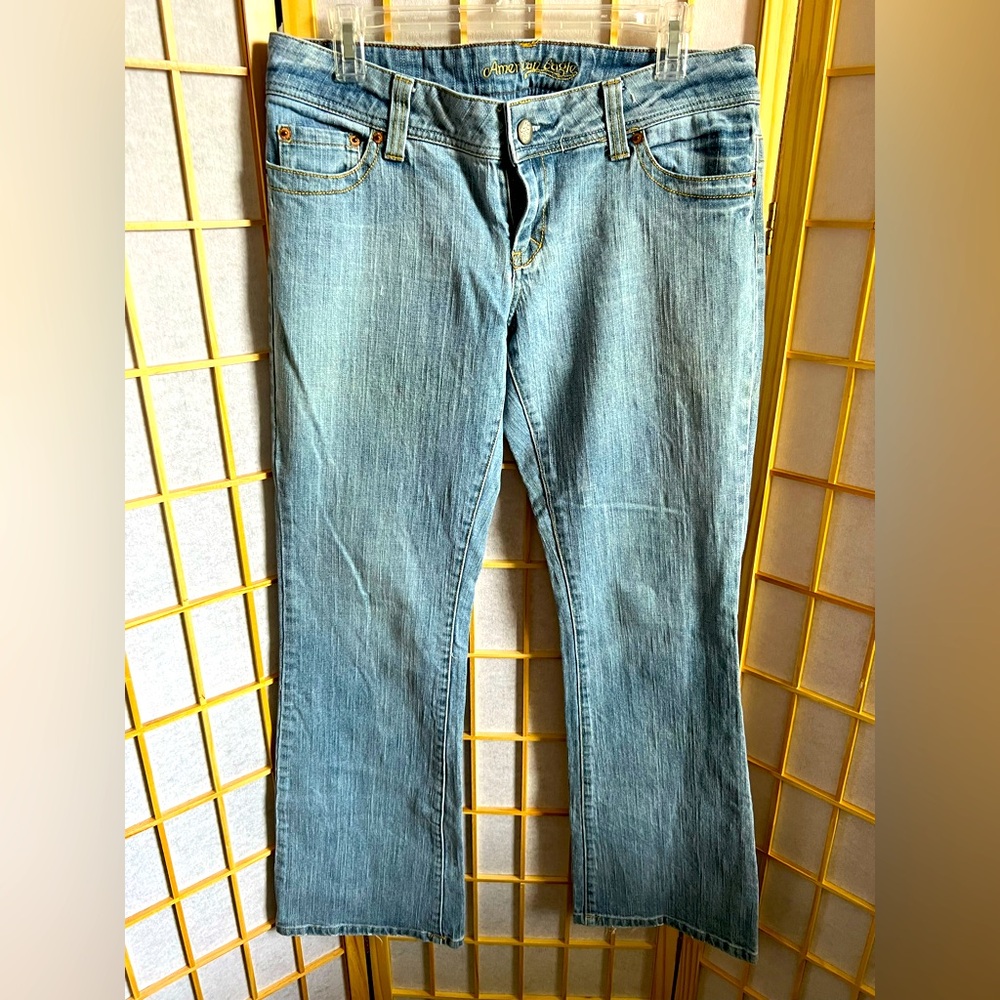 American Eagle Classic Blue Denim Jeans